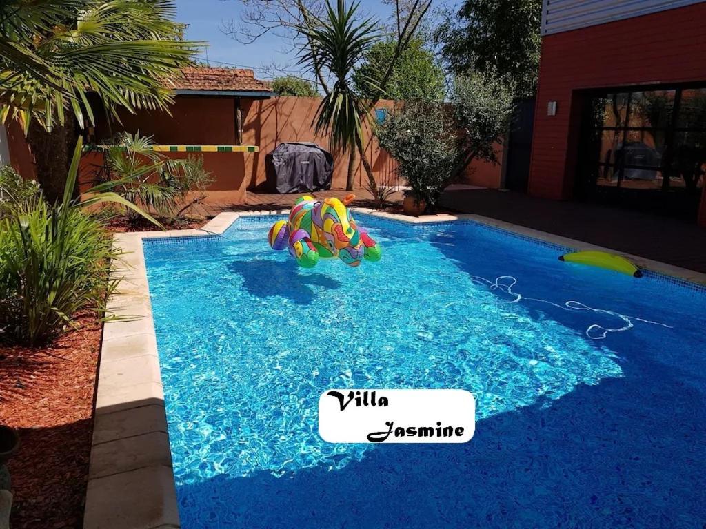Somptueuse Villa Jasmine Saint-Meen-le-Grand Exterior photo